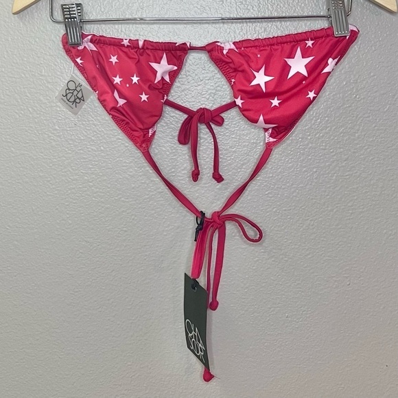 NWT Chaser Red And White Star Print Bikini Top - Picture 2 of 3